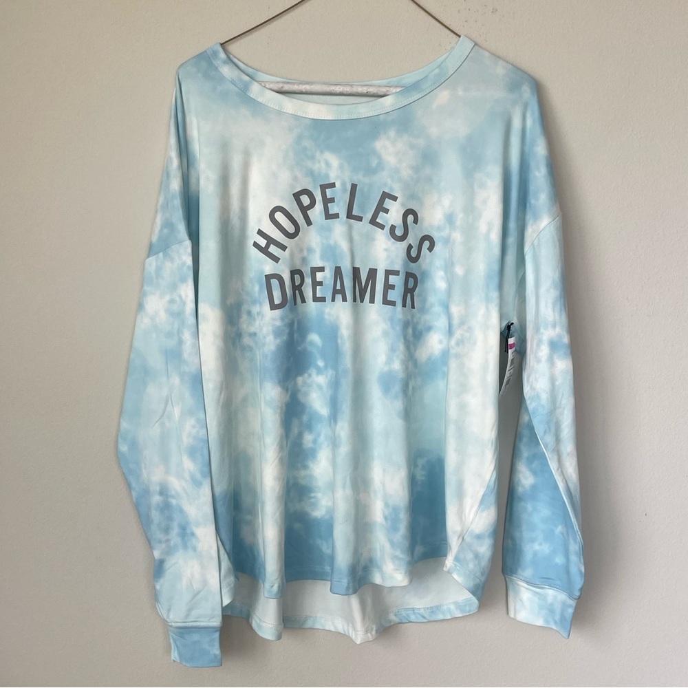 🎄NWOT Wildfox long sleeve top  size small